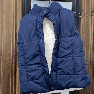 Vest size M